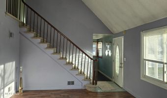 131 Veeder Ln, Bayville, NJ 08721