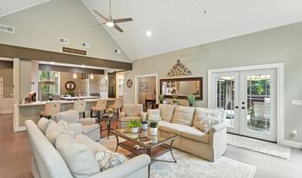 4 Egret Dr, Beaufort, SC 29907