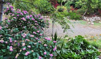 8530 Rockledge Rd, La Mesa, CA 91941