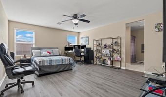 5667 Foxglove Field St, Las Vegas, NV 89130