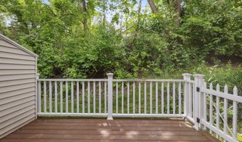 14 South St 20, Danbury, CT 06810