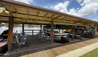 1640 Juno Trl 202E, Astor, FL 32102