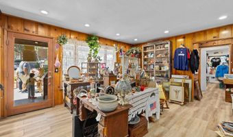 2560-66 Alpine Blvd, Alpine, CA 91901