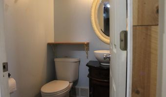 828 N Anthony Ave, Anthony, KS 67003
