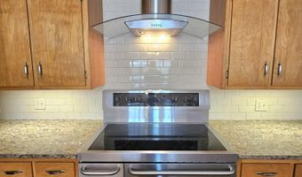 876 S La Mesa Dr, Benson, AZ 85602