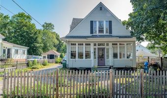 48 Central St, Warwick, RI 02886