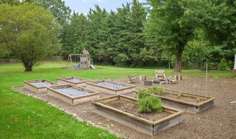 9358 CHILDACREST Dr, Boonsboro, MD 21713