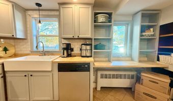 2 Bowles Ave, Bar Harbor, ME 04609