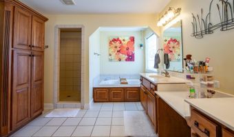 107 Woodhill Rd, Bardstown, KY 40004
