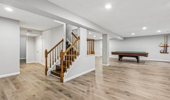 3802 IVANHOE Ln, Alexandria, VA 22310