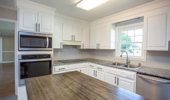 2023 Concord Dr, Camden, SC 29020