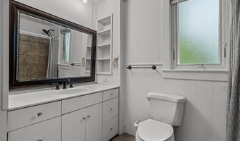 802 N Poplar St, Aberdeen, NC 28315