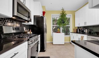 18063 ROYAL BONNET Cir, Montgomery Village, MD 20886