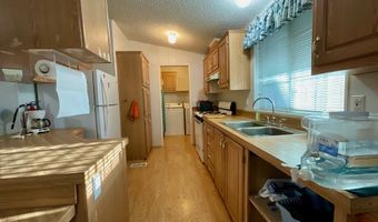 578 Roadrunner Dr, Bullhead City, AZ 86442