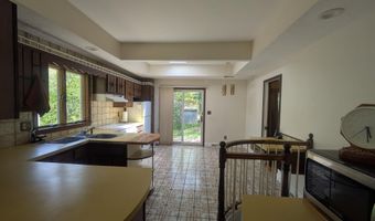 22 Vernon St, Boston, MA 02136