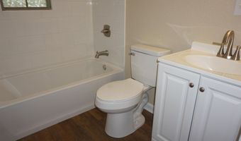 300 Clark St, Bald Knob, AR 72010