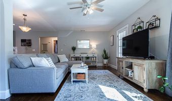 29 OLNEY Ave, North Providence, RI 02911