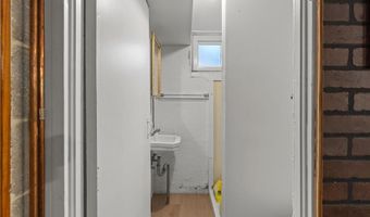 2249 Norside Dr, Alton, IL 62002