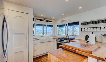 23898 Crown Hill Ln, Escondido, CA 92027