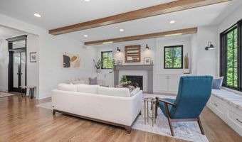 8279 Revado Hills Ct, Ada, MI 49301