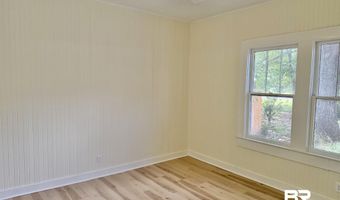 404 E Horner St, Atmore, AL 36502