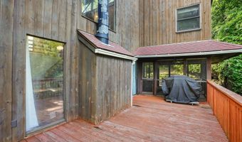12 Sage Rd, Danbury, CT 06810