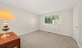 2815 NW EASTWAY Ct, Beaverton, OR 97006