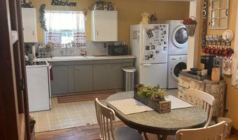 302 Glendale St, Carlsbad, NM 88220