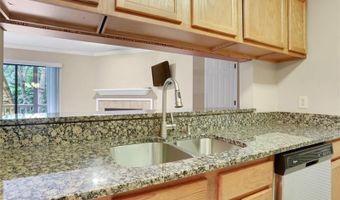 518 Barrington Hls, Atlanta, GA 30350