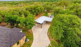 140 Wood Valley Dr, Adkins, TX 78101
