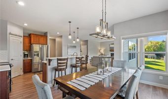 6877 Lasalle Cir NE, Albertville, MN 55301
