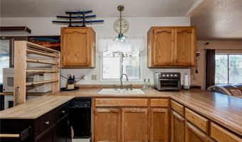 881 San Juan Cir, Bullhead City, AZ 86442