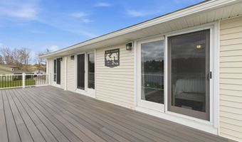 165 Georgetown Dr, Barnstead, NH 03225