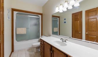 4250 Evergreen, Adrian, MI 49221