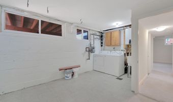 7705 ROYSTON St, Annandale, VA 22003