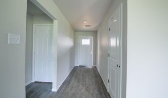111 LLOYD HENDERSON Rd, Beebe, AR 72012