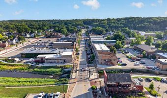 115 S Main St 115-119, Algonquin, IL 60102