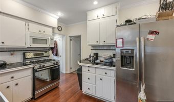 109 Bergen Ave, Bergenfield, NJ 07621