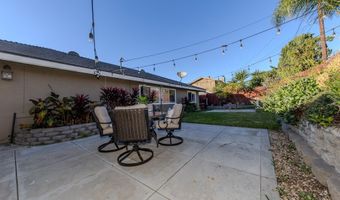 130 N Lohrum Ln, Anaheim, CA 92807