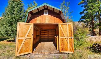 53 Runnin Bear Rd, Carmen, ID 83462