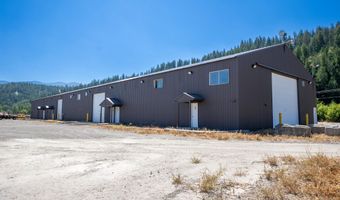 5968 Swede Island Ln, Bonners Ferry, ID 83805