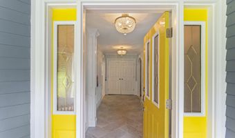 138 Litchfield Tpke, Bethany, CT 06524