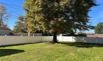 2216 E 44th St, Ashtabula, OH 44004