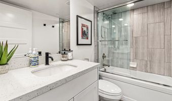 3301 Lincoln St, Carlsbad, CA 92008