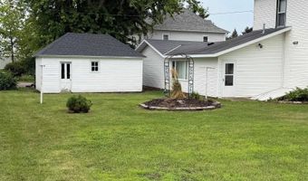 339 3rd St, Ashton, IA 51232