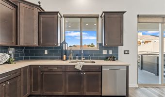 3383 Sunbeam Dr, Bullhead City, AZ 86429