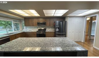 3890 NW 172ND Pl, Beaverton, OR 97006