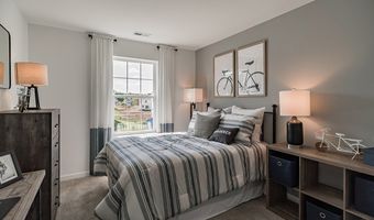 7 Watts Ave, Barnegat, NJ 08005