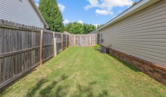 5406 SW Cherry Creek Rd, Bentonville, AR 72713
