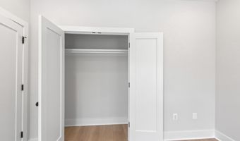 2236 40TH St NW FIVE, Washington, DC 20007